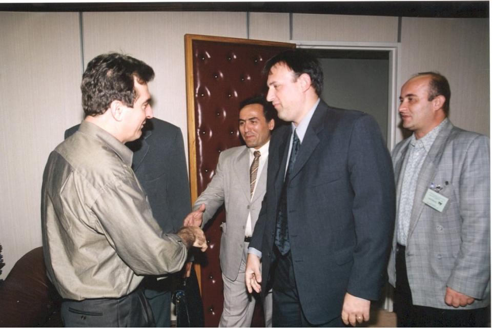 Ο κ. Καραγιαννόπουλος μαζι με το Δ.Σ. σε επίσκεψη στον τ. υπουργό Προστασίας του Πολίτη κ. Μιχάλη Χρυσοχοϊδη)  