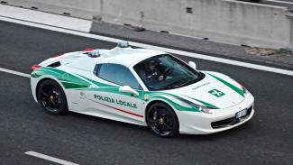 Αυτή είναι η μοναδική Ferrari της ιταλικής αστυνομίας -Το «εγκληματικό» της παρελθόν