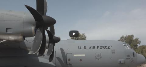 θηριώδες C-130J των ΗΠΑ 