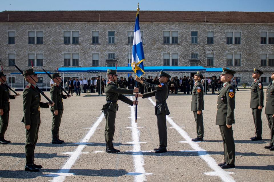 σχολη μονιμων υπαξιωματικων στρατου