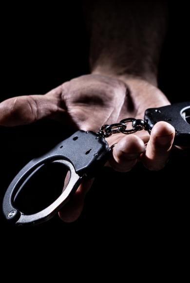 istock_arrested_1093036298