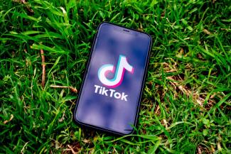 TIK TOK